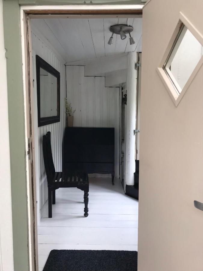 Fagerbacka Torp. Soet Stuga Naera Havet Lysekil Exterior photo